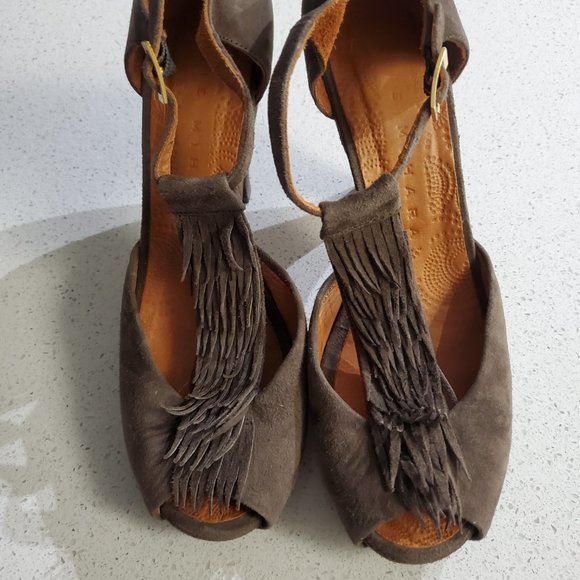 Chie Mihara micro suede leather heals - fringe t strap front - Picture 3 of 12